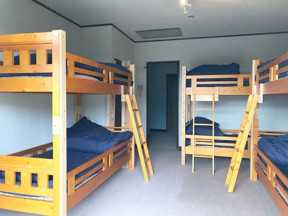 Guesthouse-Lahar- Hostel