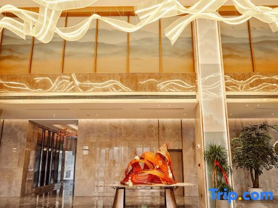 Zhumadian Zhengyang Jiangguo Avenue Lanou International Hotel