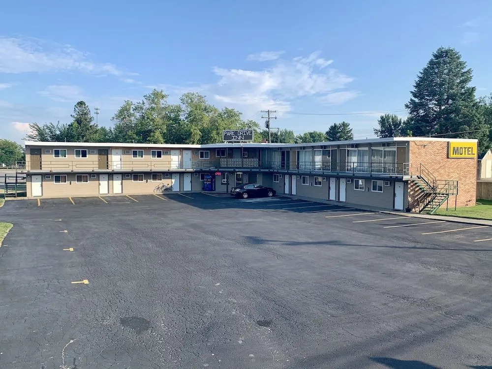 Park Drive Inn
