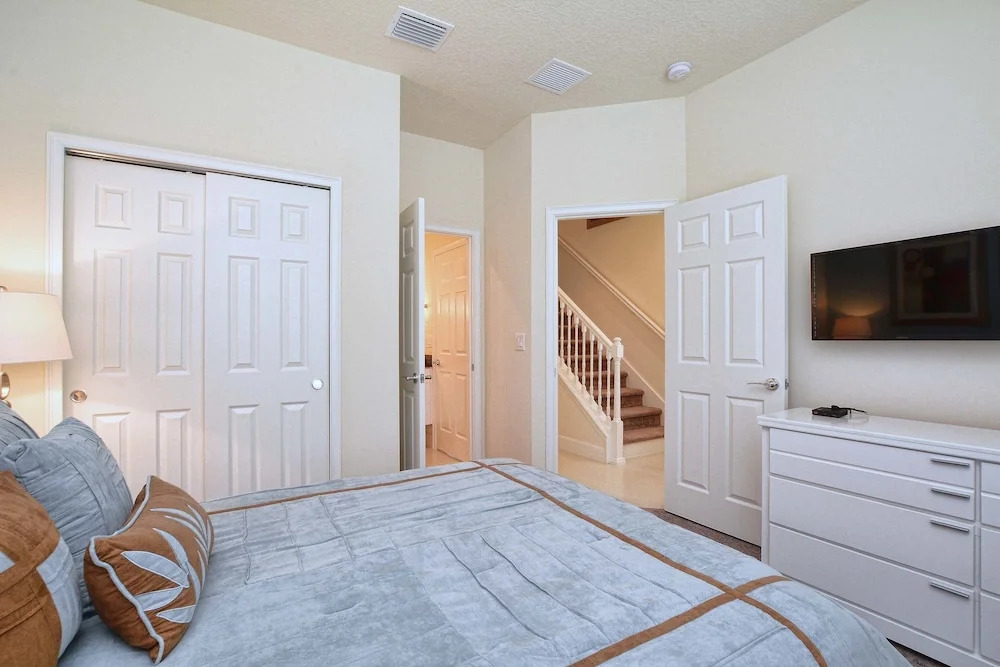 Serenity - 3 Bed Townhouse w/splashpool-5105SY
