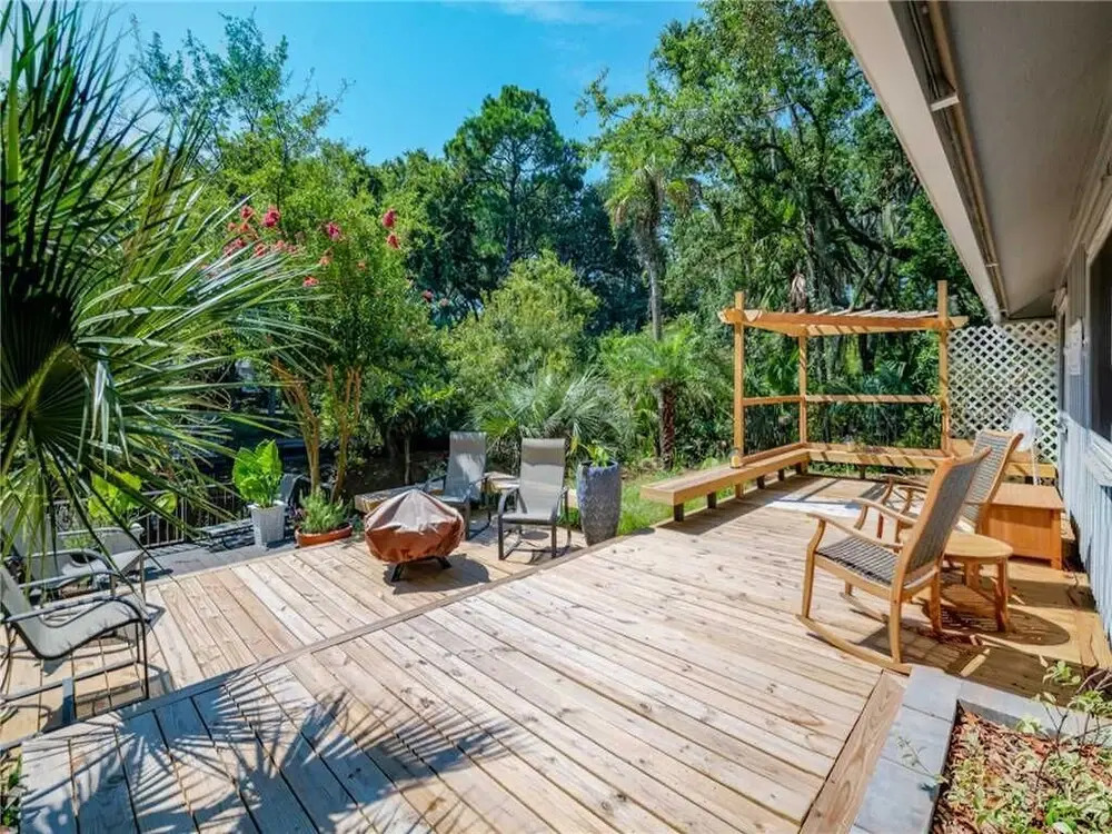 Mooring Buoy 187, 4 Bedrooms, Deck, Lagoon, Sleeps 10