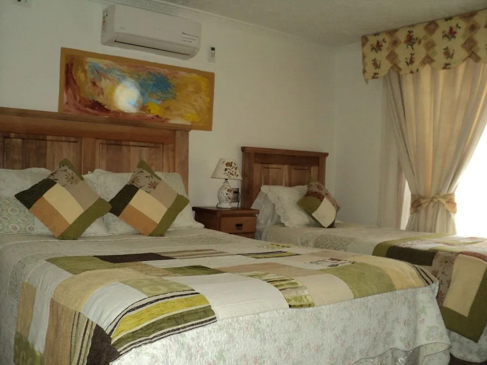 Hostal Casa Familia