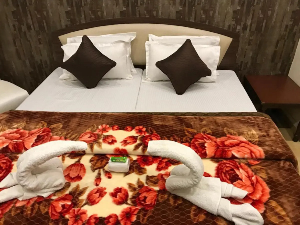 Hotel Sheela, 100m from Taj Mahal