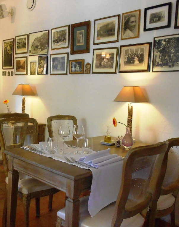 Hotel La Bastide dEygalières