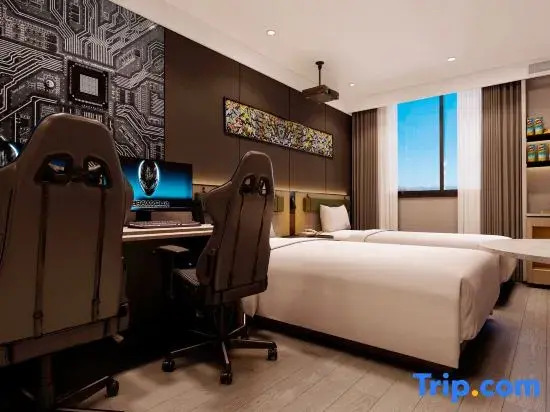 ReMAX Remai E-Sports Hotel (Jiangbei Datongqiao Subway Station)