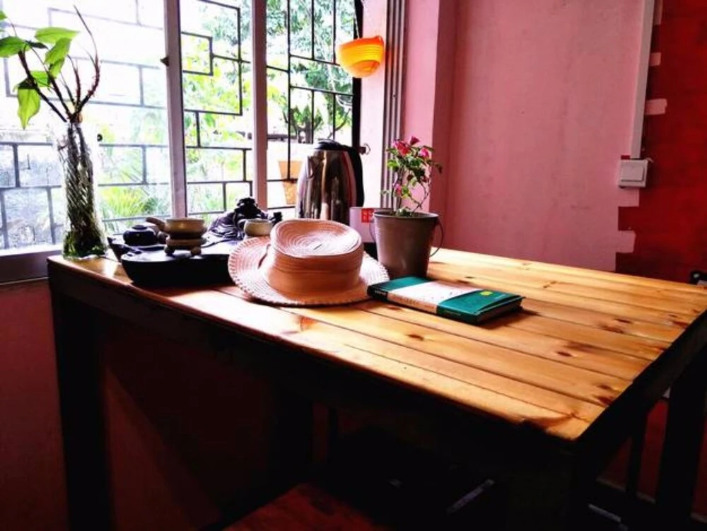 April Inn Yangshuo