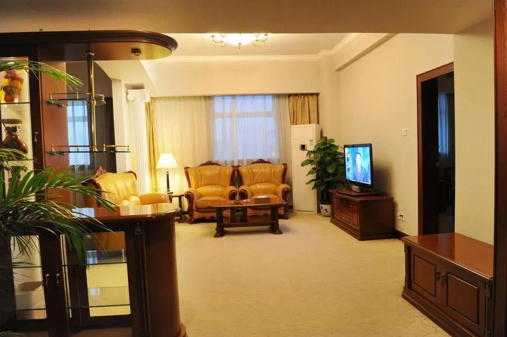 Xi'an Jiaotong University Academic Exchange Center · Nan Yang Hotel