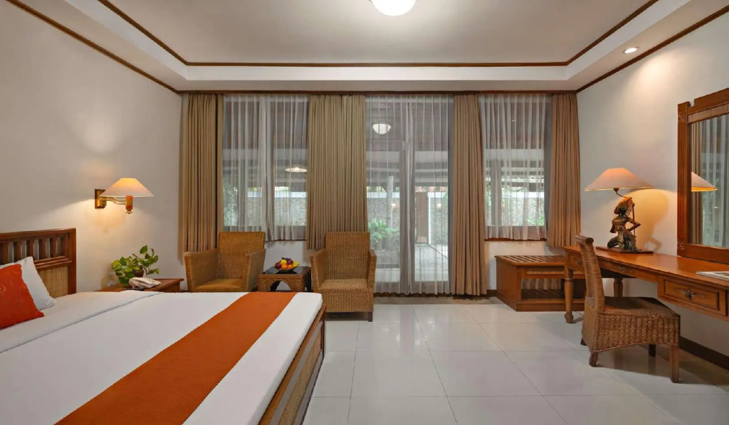 Sunrise Hotel Beach Pangandaran