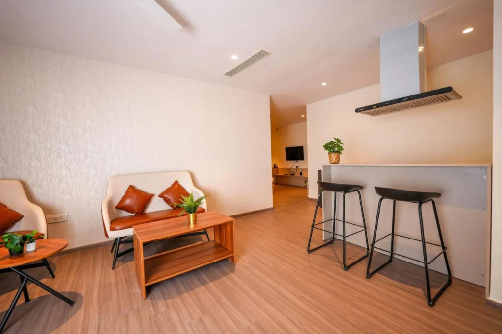 The Vantage Inn, near US Consulate Gachibowli Hyderabad