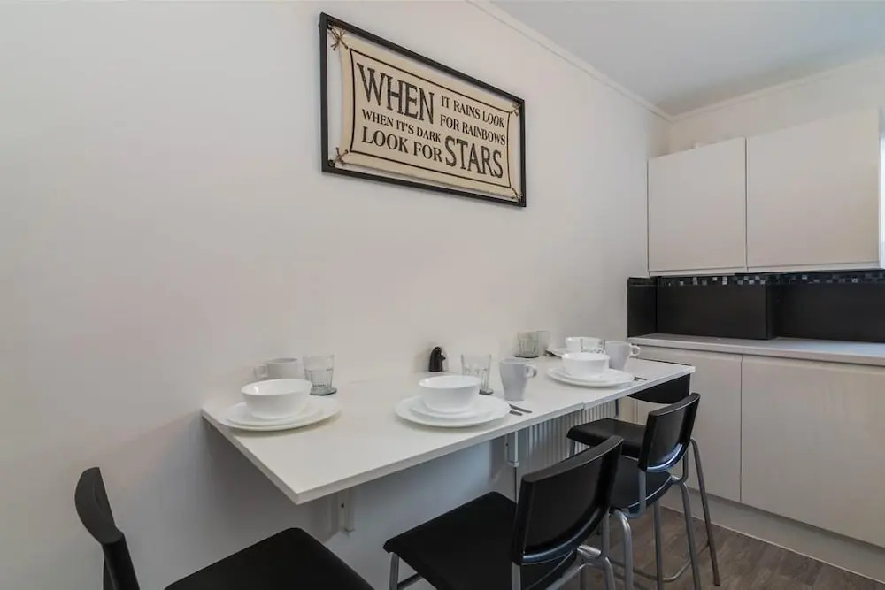 Magdala Apartment - Sleek and Modern 2bed in Nottingham