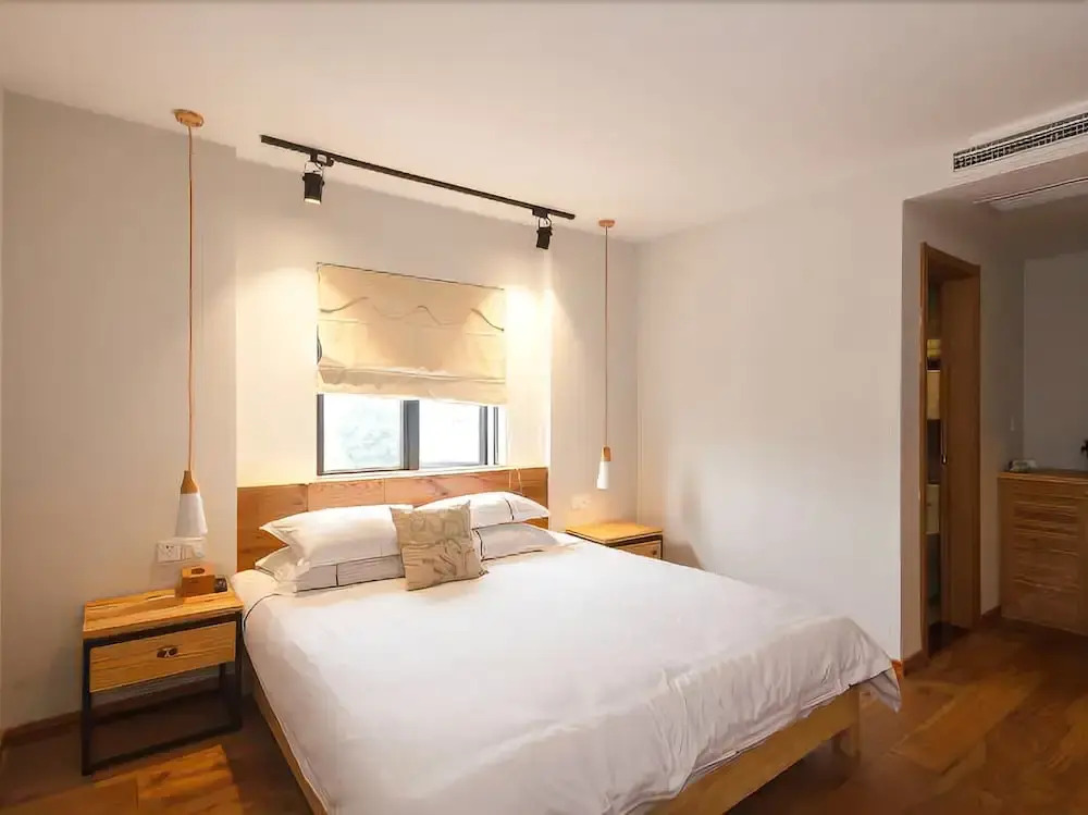 Yue Love Hotel