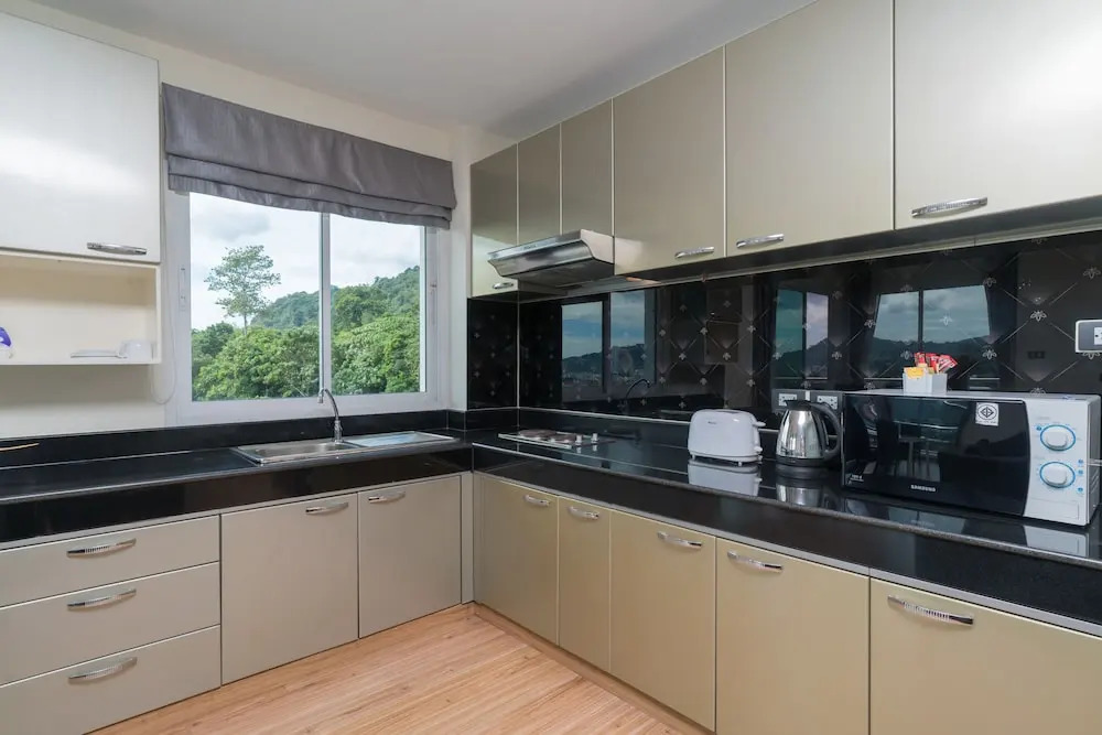 GoldStone Residency Patong , Phuket