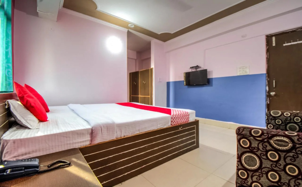 Sri Sai Manas Hotel & Banquets By OYO Rooms