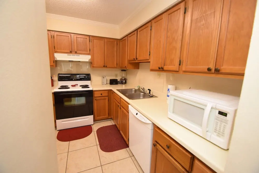 Sea Oats E104 2 Bedrooms 2 Bathrooms Condo