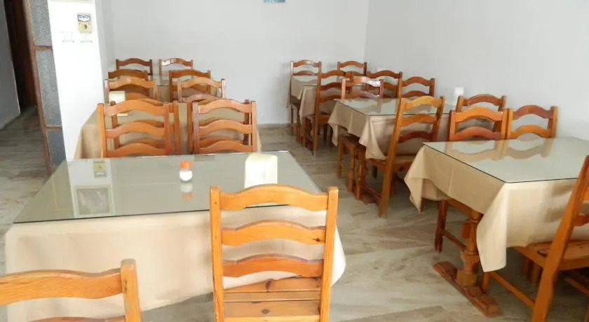 Ugur Hotel