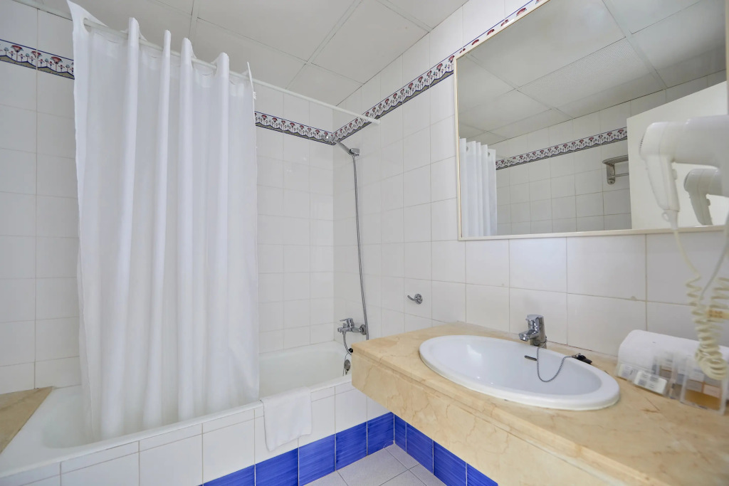 Gavimar Ariel Chico Hotel and Apartments