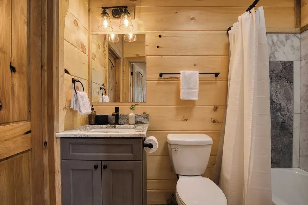 Birch Lodge by Avantstay Indoor Pool, Theater, Game Room & Stunning Views!