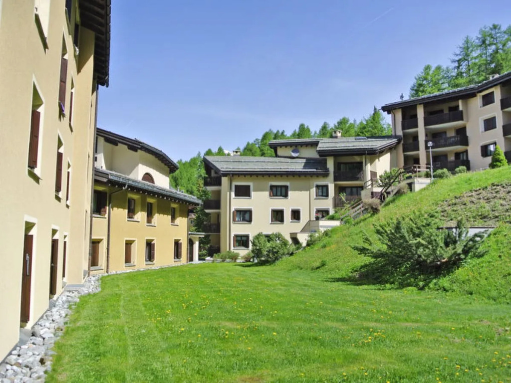 Apartment 235 Silvaplana-Surlej
