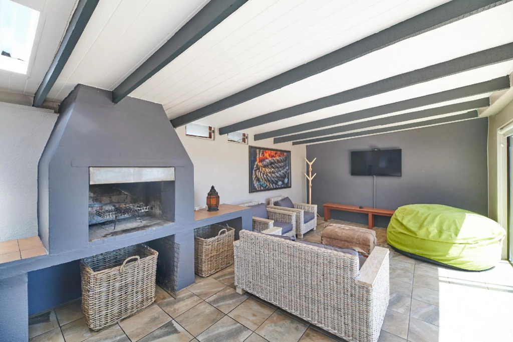 Lands Edge Eco Friendly Cottages and Apartments