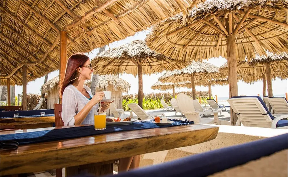 Izalco Hotel & Beach Resort