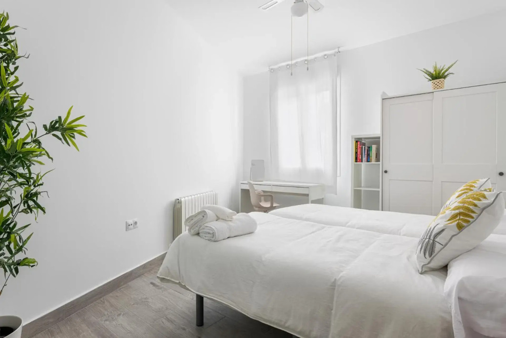 Apartment behind Bilbao city hall