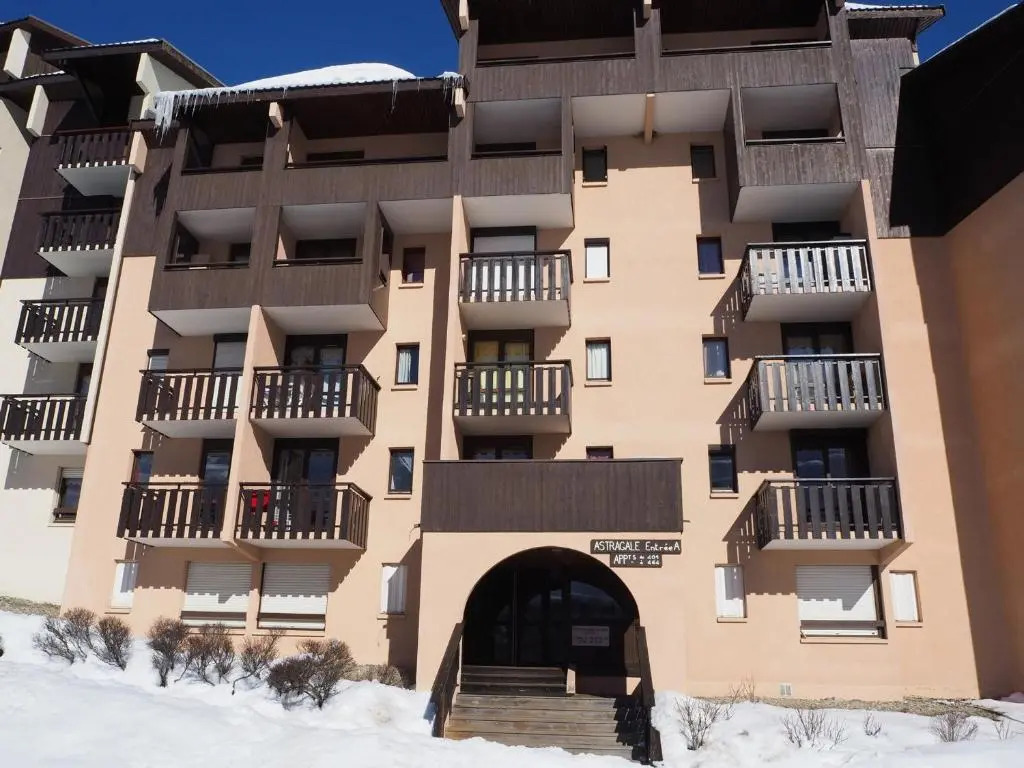 Appartement Les Menuires, 1 pièce, 3 personnes - FR-1-344-535