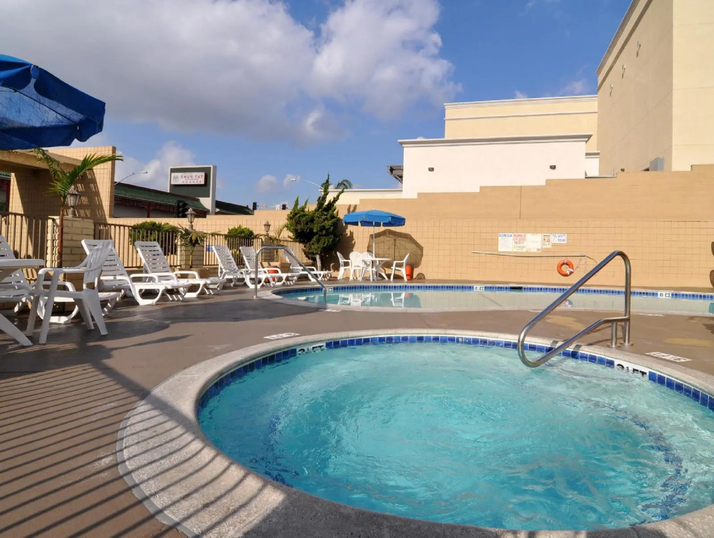 Monterey Park Inn