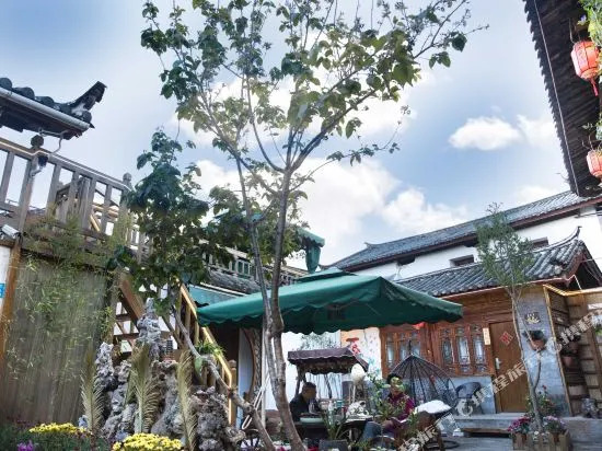 Lijiang Yihua·Yiye Garden Courtyard Chinese Inn (Zhongyi Market)