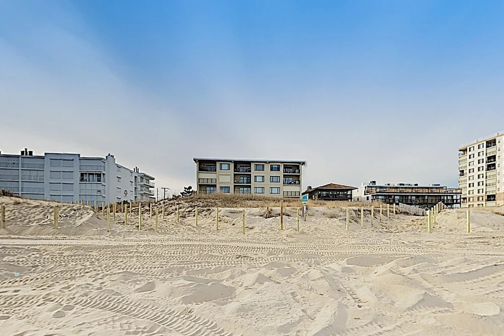 New Listing! Mariner II Beach Condo W/ Ocean Views Condo