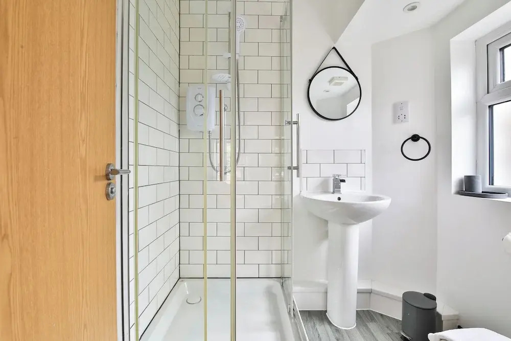 Stunning Studio In Converted Building