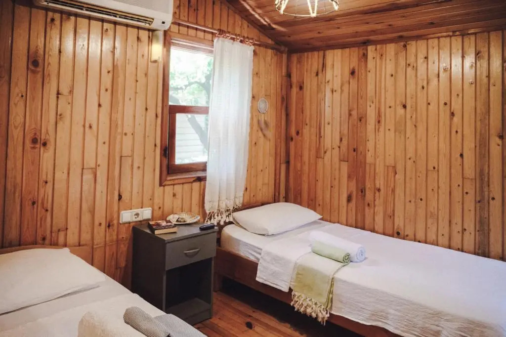 Base Bungalow Olympos