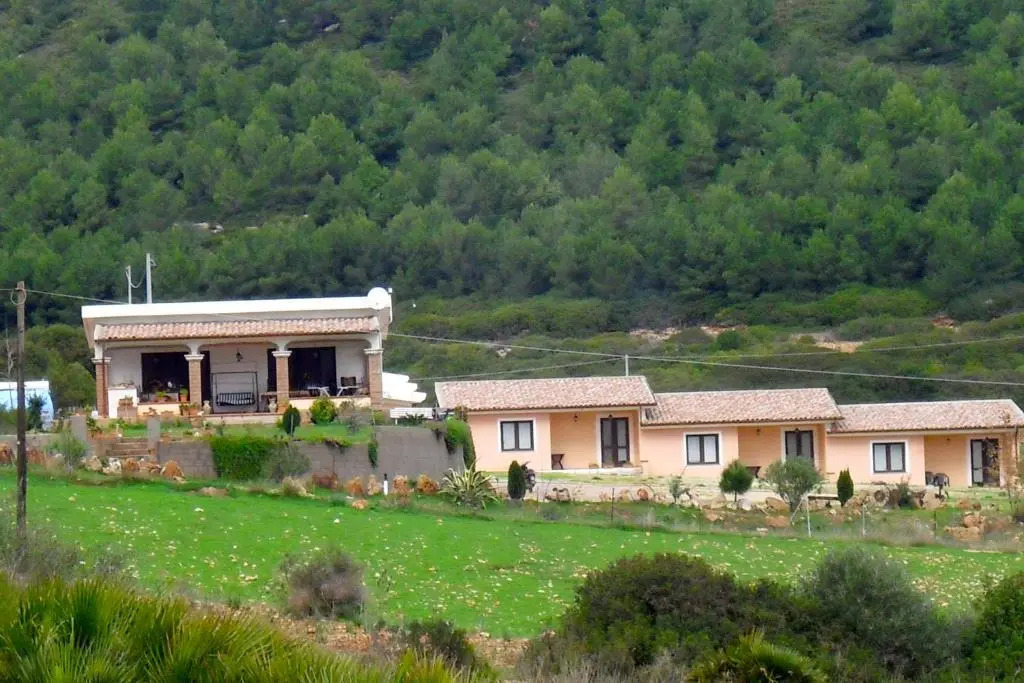 Agriturismo Arena Del Sol