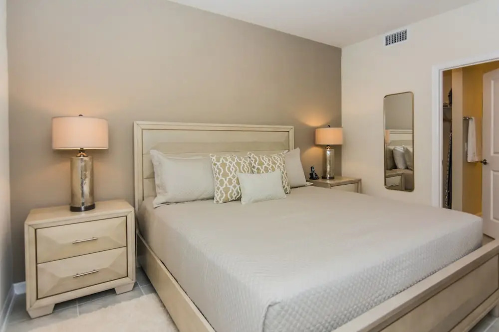 Fabulous Apartment with balcony at Storey Lake 272977