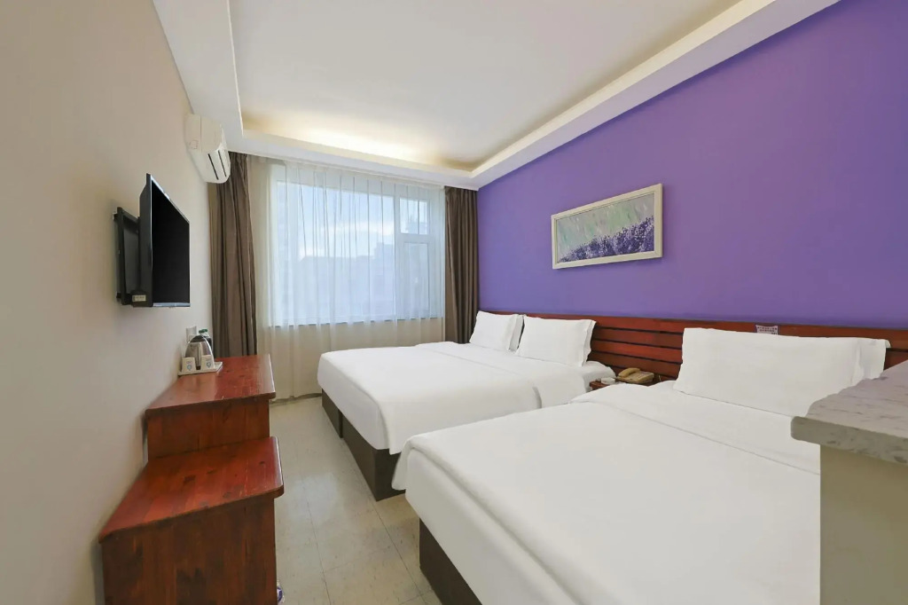 Xunyicao Fashion Hotel