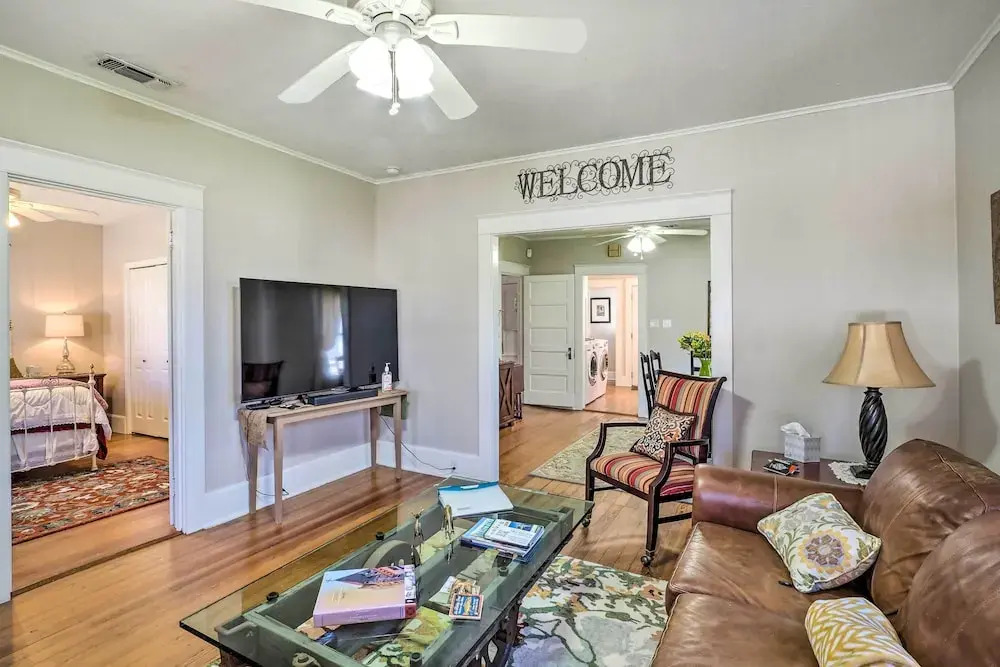 Georgetown Vacation Rental Close to Town Square