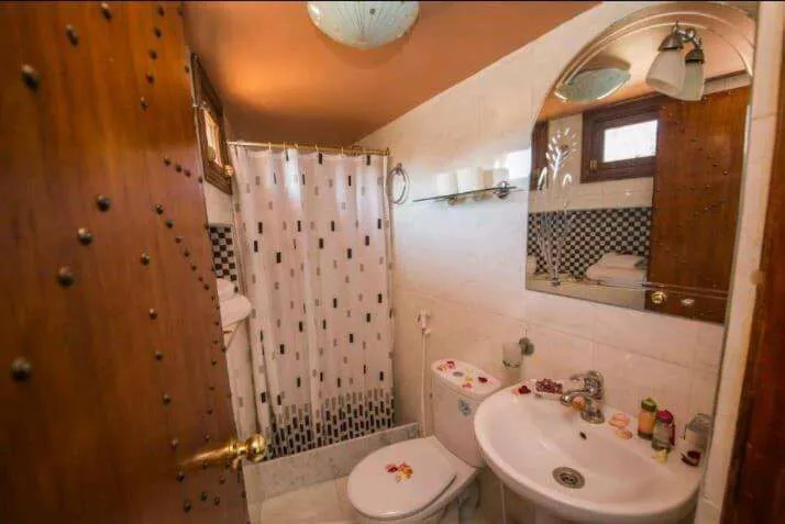 PALAIS LARAICHI Riad la porte bleue suites