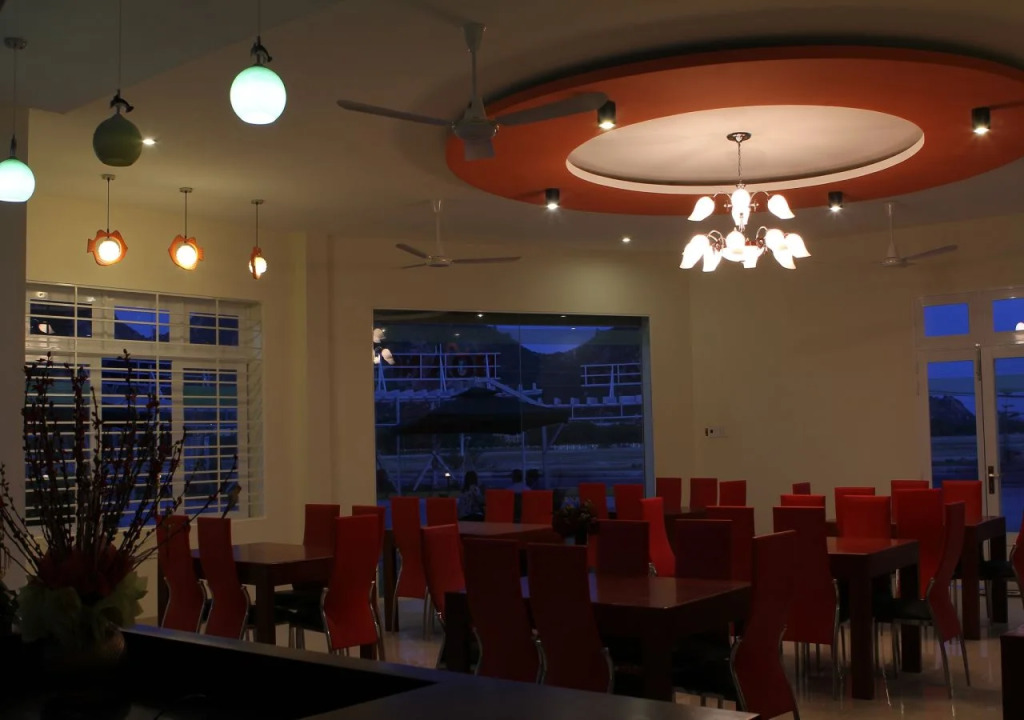 Hoàng Nhân Hotel