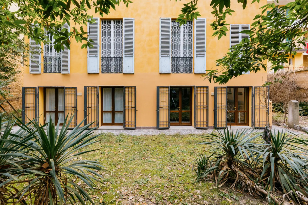 Casa Ambrosini Apartments by Wonderful Italy