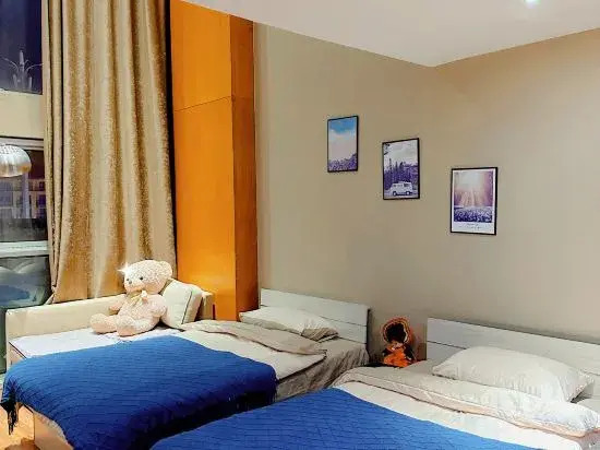 XueZhongYu Loft International Apartment