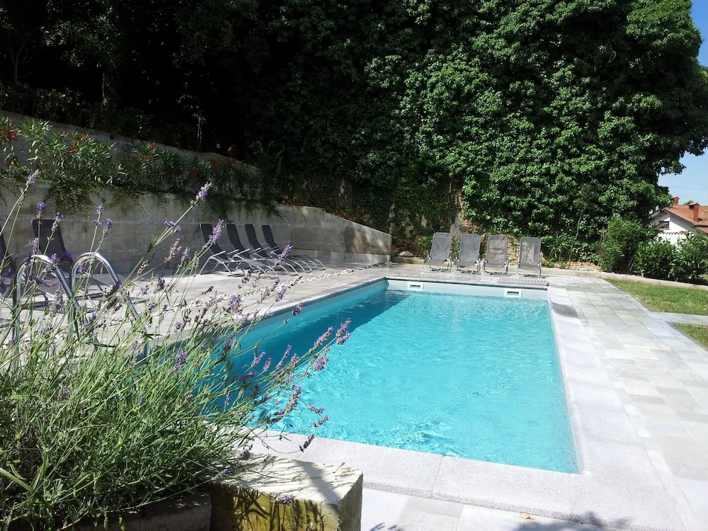 Boutique Hotel Dvor