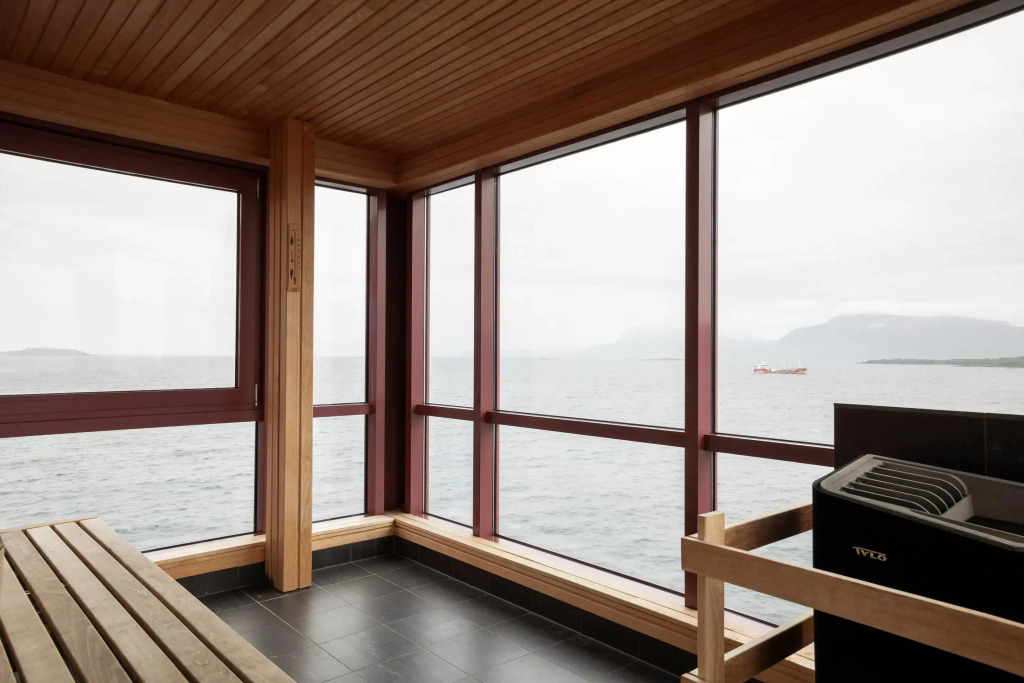 Home Hotel Arcticus