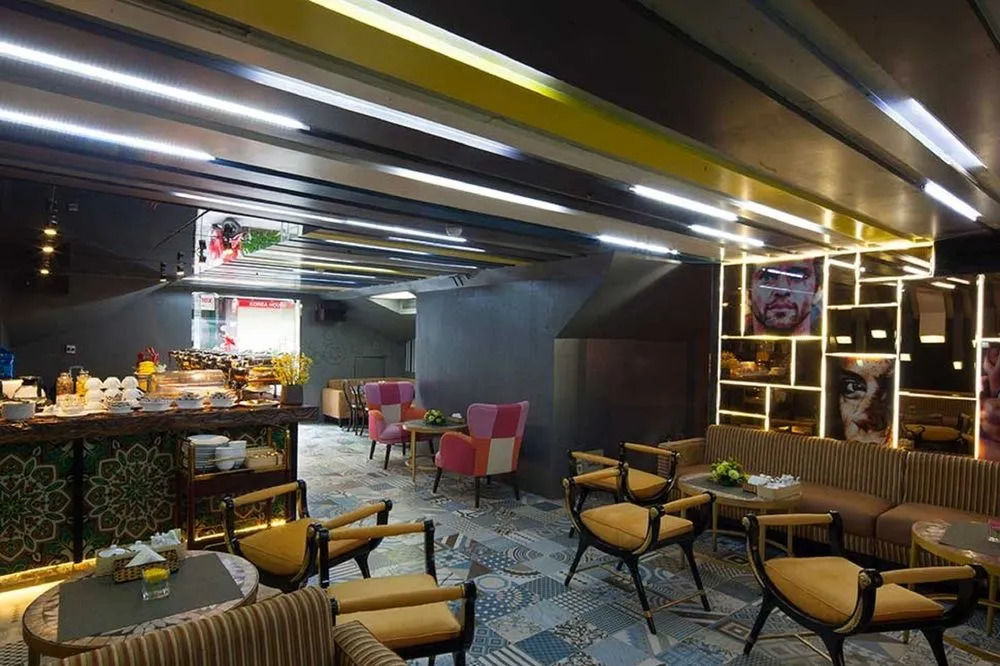 A & Em Hotel - 19 Dong Du