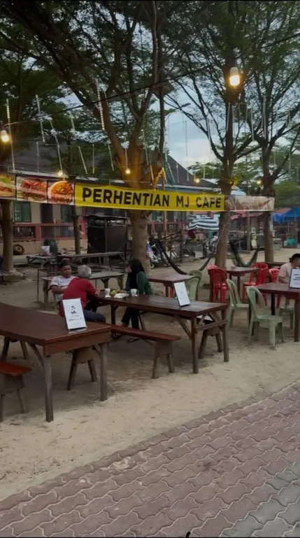 Perhentian MJ Fisherman Village