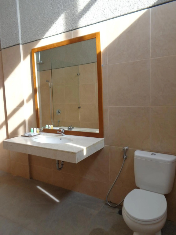 Luwansa Beach Hotel