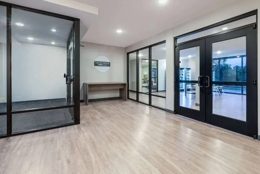 ECHO Suites Extended Stay by Wyndham Indianapolis AmeriPlex