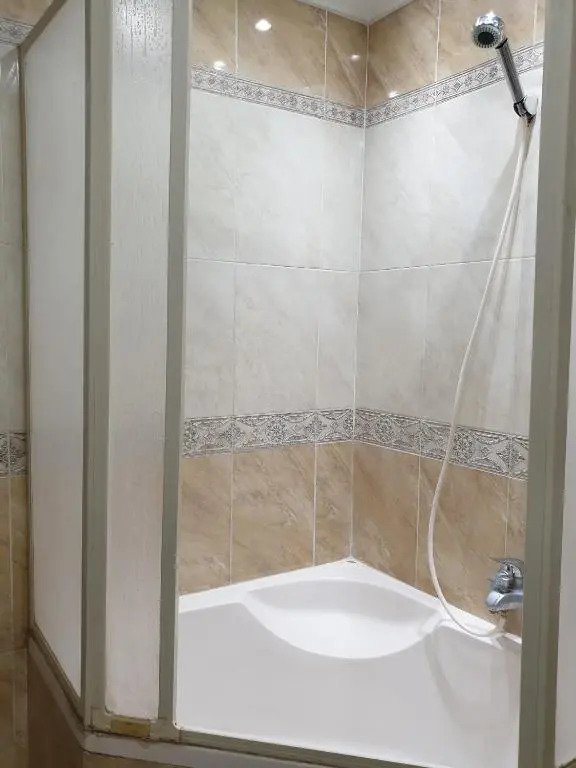 Comfy 3 Bedrooms Apartment in Cairo 96