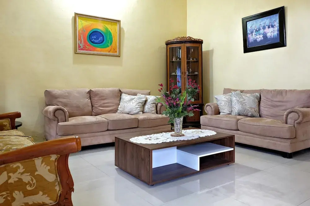 Spot on 2845 la Reso Homestay Syariah