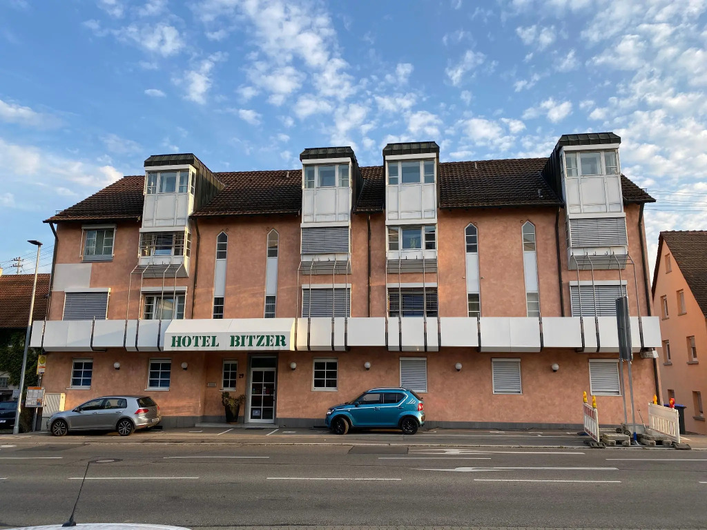 Hotel Bitzer Backnang Zentrum 24h Check In Frühstück zubuchbar gratis Parkplätze