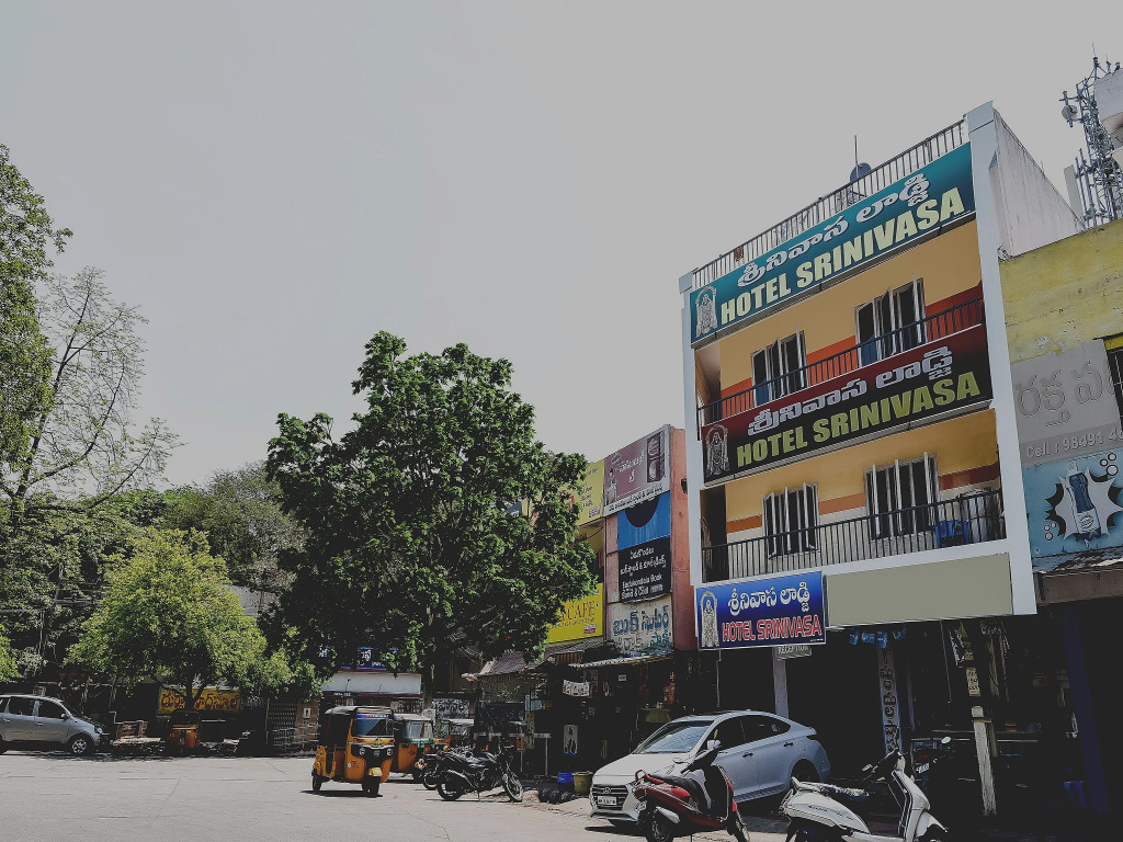Hotel Srinivasa