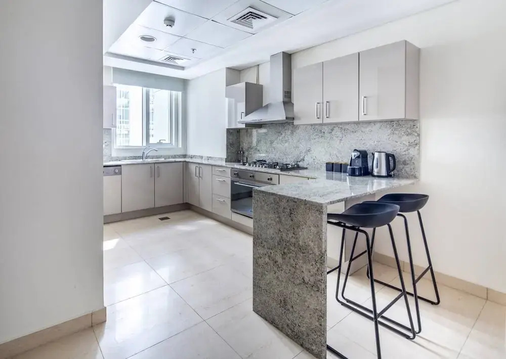 Chic 3BR With Study in The Heart of Downtown Dubai!
